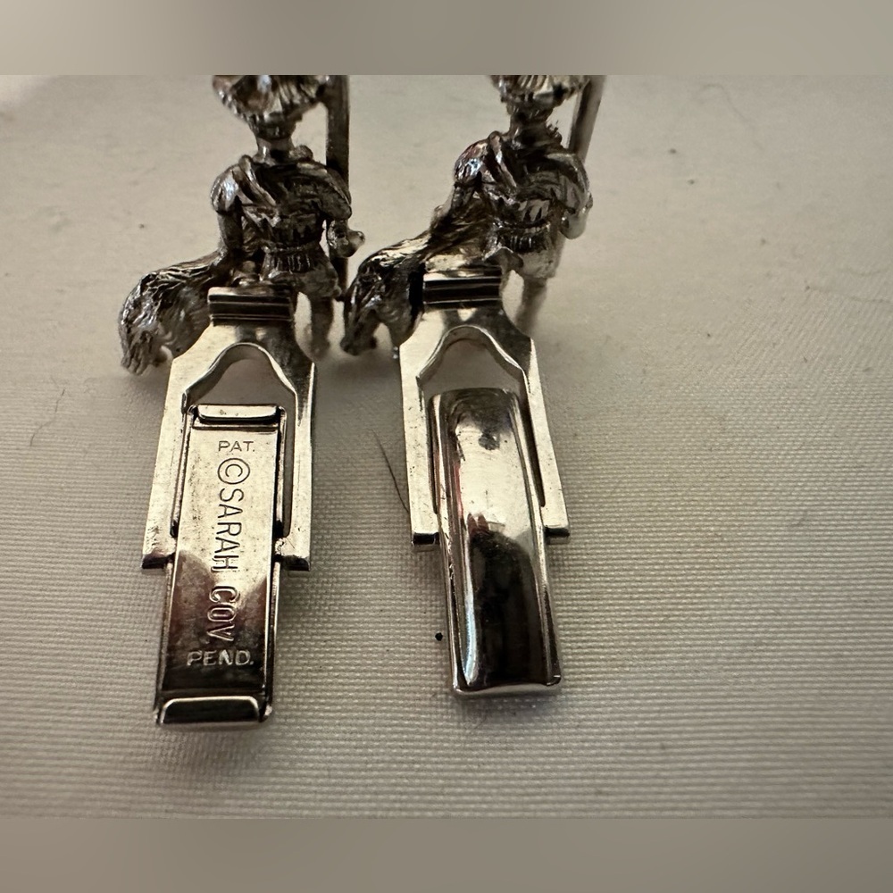 SARAH COV. CUFFLINKS - Picture 3 of 5